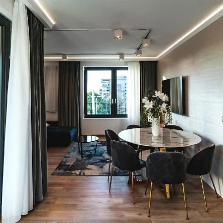 Apartman About Art
