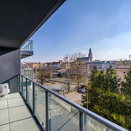 Apartment About Art *